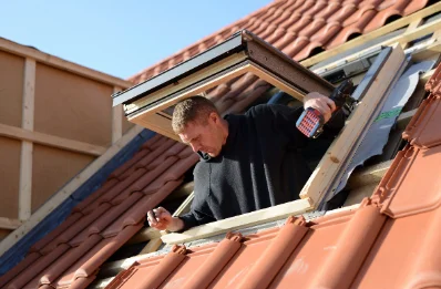 Pose de fenêtres de toit Velux à Claville